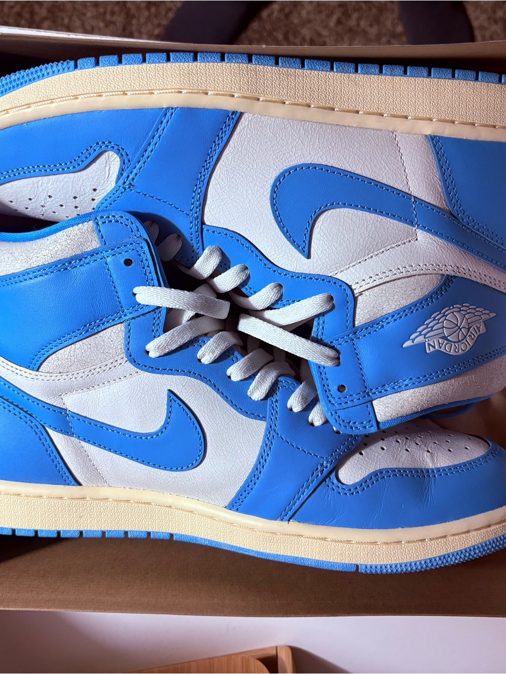 Air Jordan 1 Retro High OG - UNC Reimagined